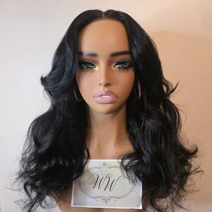 Natural Black Body Wave Human Hair Wig